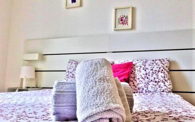 Lisbon Silver Flower