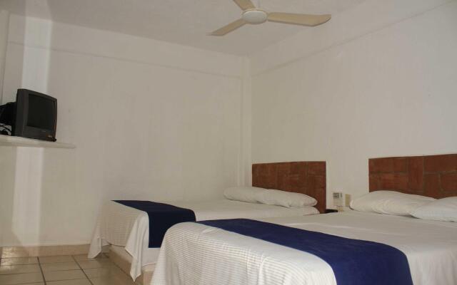 Best Night La Laguna Hotel