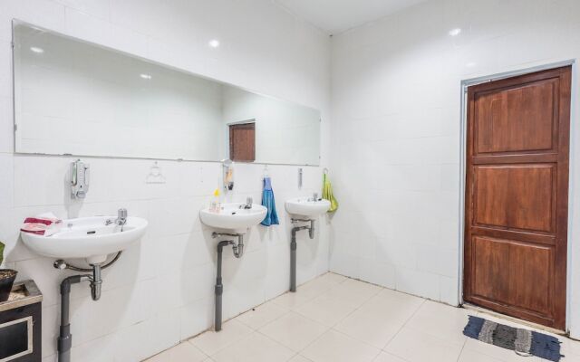 Airy Singkawang Tengah Salam Diman 129