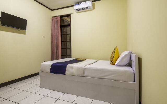Bee M by OYO Rooms