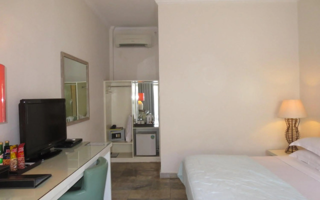 Bali Court Hotel and Apartments