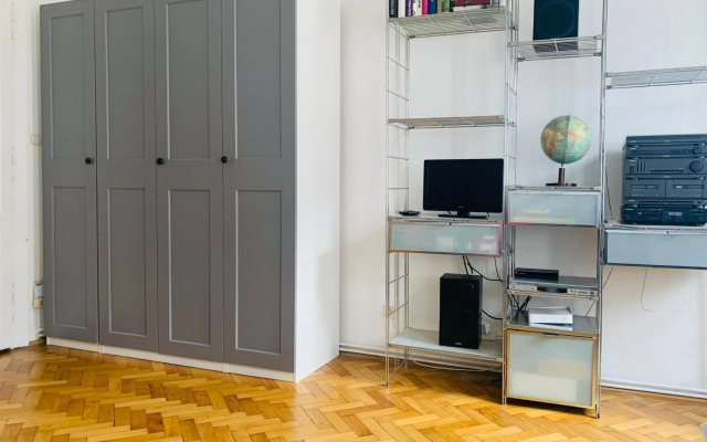 GoVienna Homelike City Apartment
