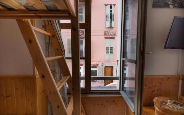 Studio en centre village St Gervais