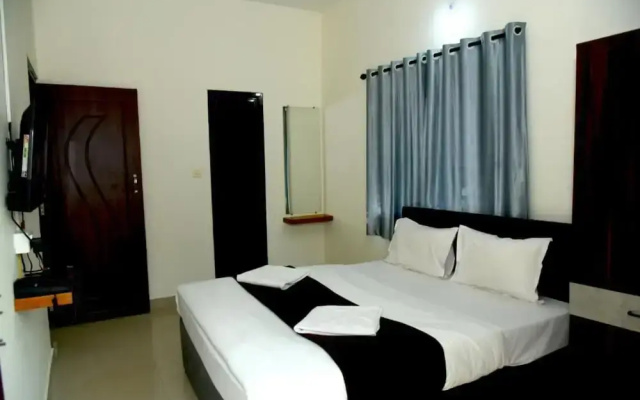 Hotel Aradhya Inn Deralakatte