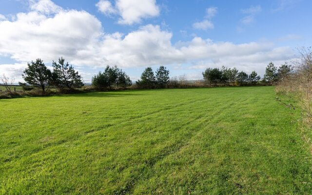 The Holmes Barn - Sleeps 16 - Peak District