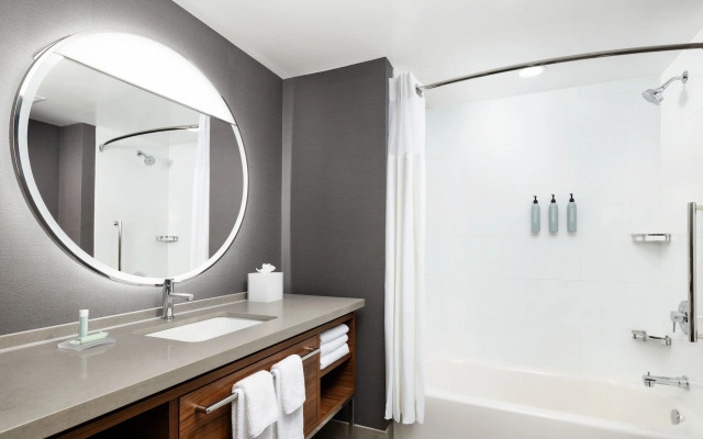 Courtyard By Marriott New Castle