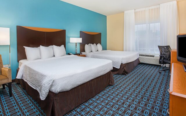 Fairfield Inn & Suites by Marriott Louisville East