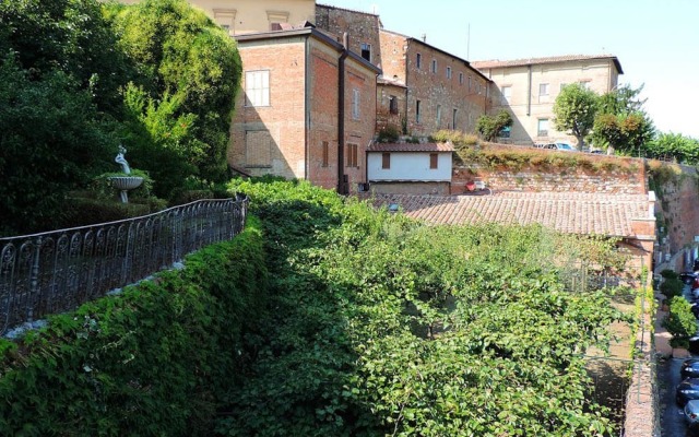 VIA FIORITA Montepulciano Siena 10 Apartment