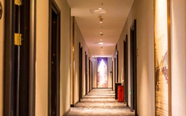 Junkai Business Hotel
