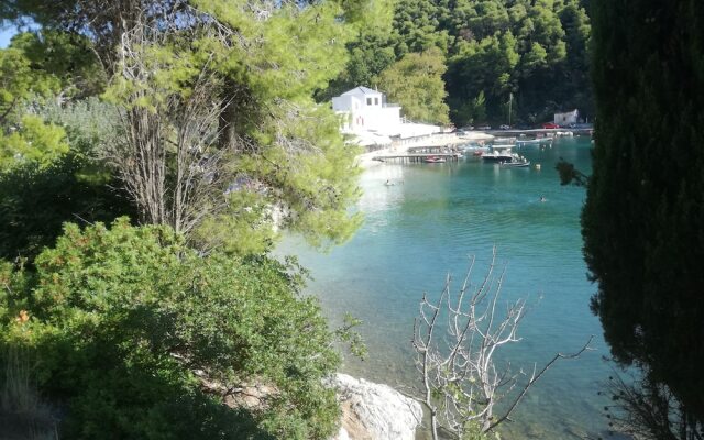 Kallisti Seaside Studios Skopelos