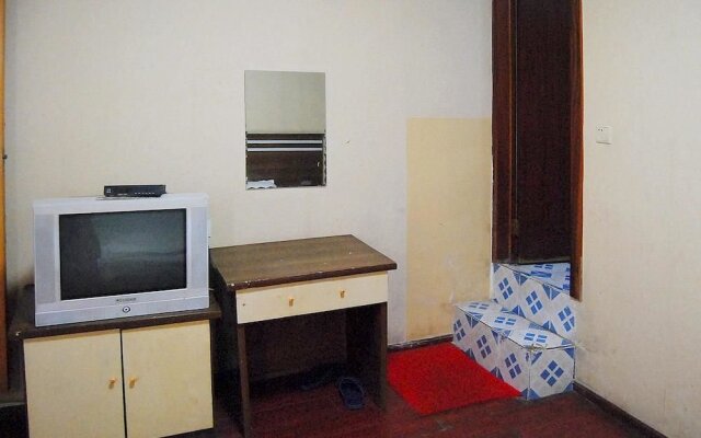 Huangting Hotel