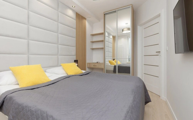 Wiktoryn Apartment Warsaw by Renters