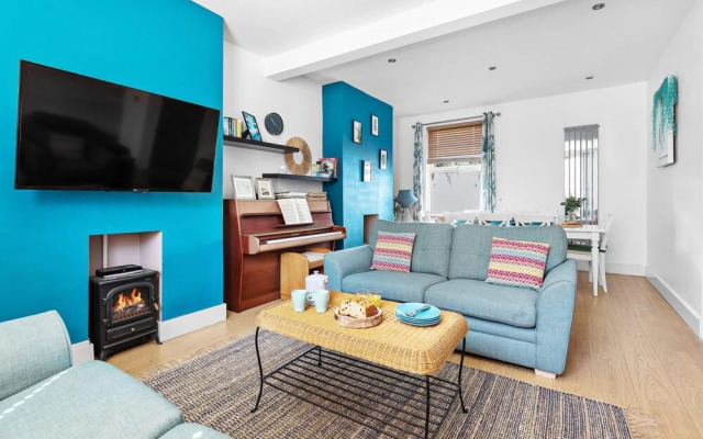 The Terrace - Light Bright Characterful Near Beaches