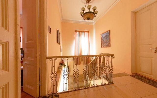 House 1899