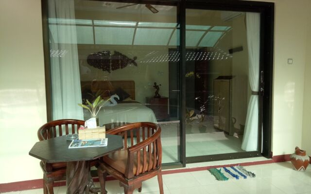 Villa Yukie Senggigi