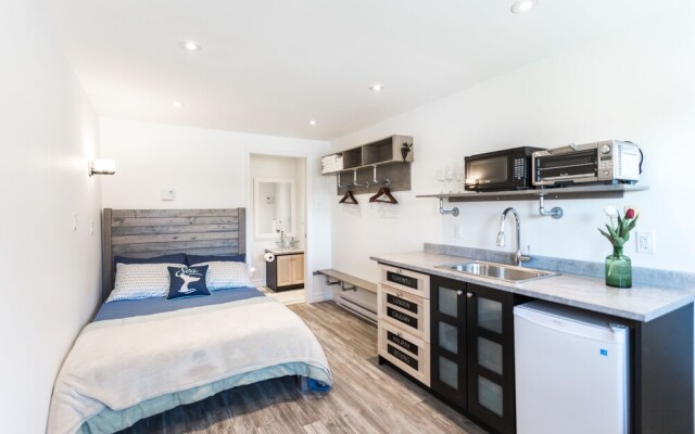 Whale House Guest House