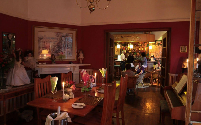 Shamrock Arms Guest Lodge