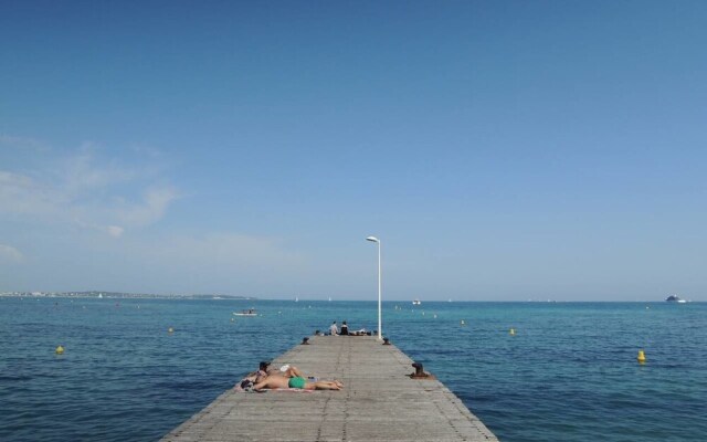 Superb Apart 6 People in the Heart of Cannes T33
