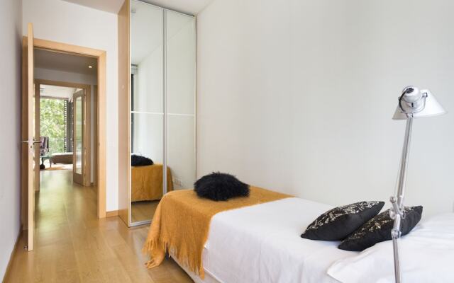 My Space Barcelona Pool City Center