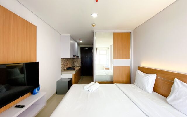 Nice And Comfy Studio At Enviro Apartment