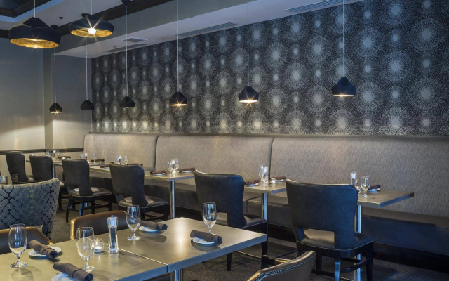 Hilton Alexandria Old Town