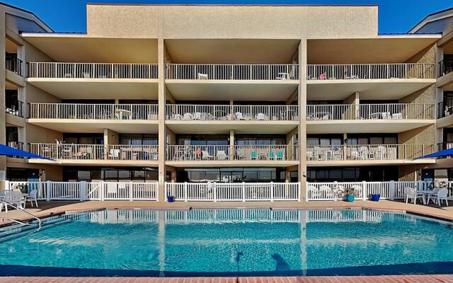 Laguna Reef Condos by VTrips