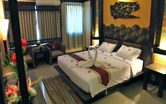 Ruean Phae Royal Park Phitsanulok (SHA Plus+)