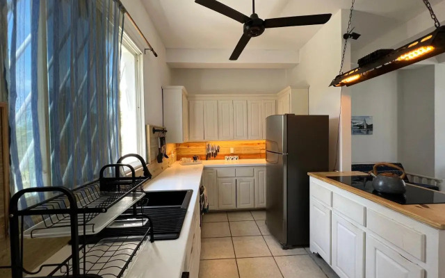 Kokomo Beach Suites