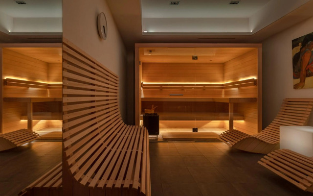 Hotel Moderno
