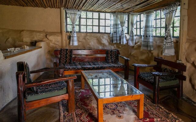 Punda Milias Lodge