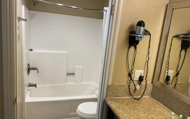 Quality Inn Downey