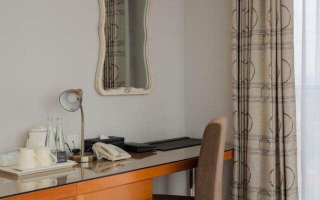 The Capital Hotel Surabaya