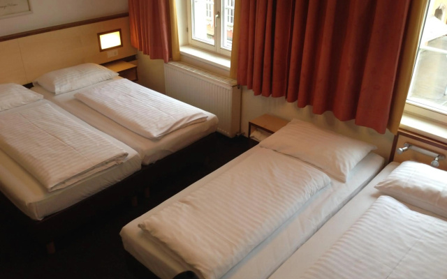 Hotel Goldene Krone - Image 2