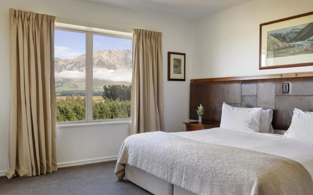 Fable Terrace Downs Resort by Mgallery