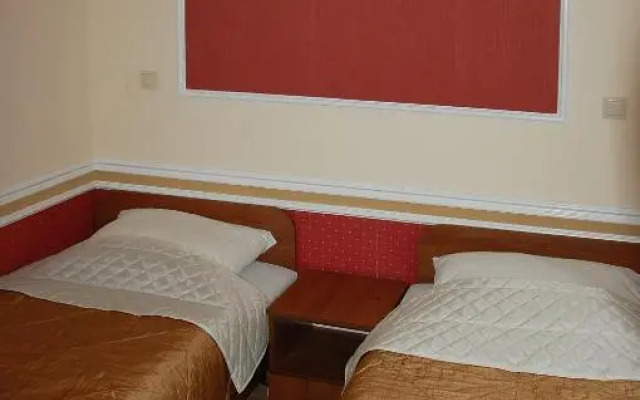 Hotel Restauracja Redos