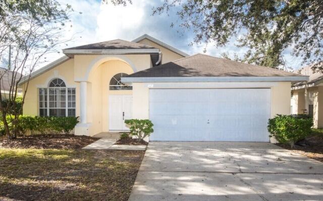 Magical Creekside 3 Bedroom Home