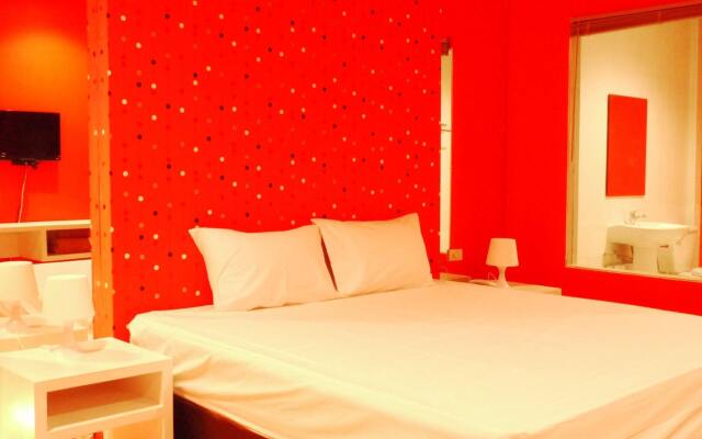 Bed Berry Huahin Resort