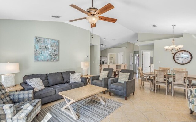 Salty Seas 405 Sandy Cay