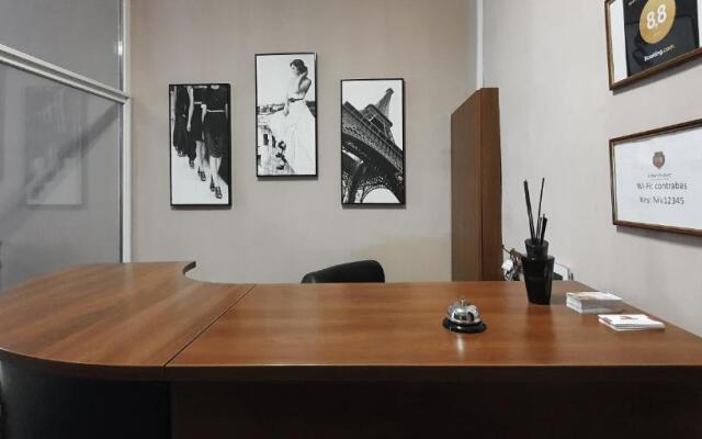 Apart-Hotel City Center Contrabas