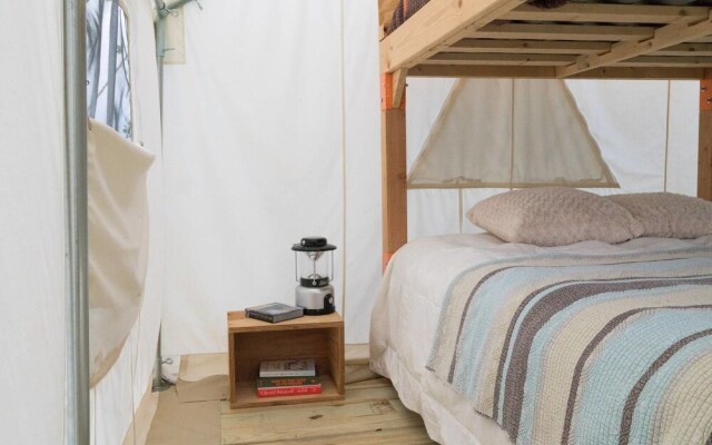 Tentrr - Pearl Brook Farm Overlook