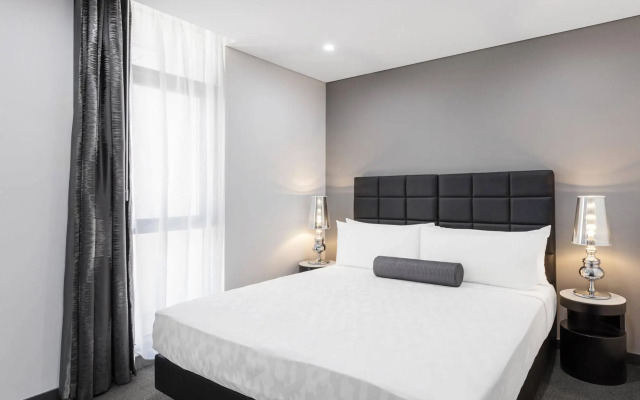 Meriton Suites Chatswood