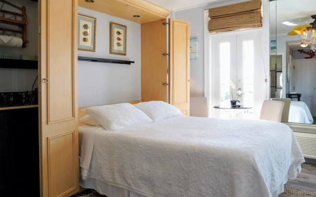 Tropicals of Palm Beach