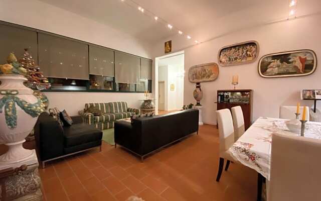 Lenzi’s Bottega and Gallery Suites