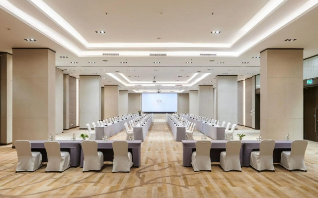 TK Palace Hotel & Convention