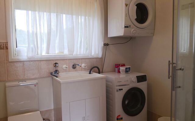 The Club Motel and Apartments