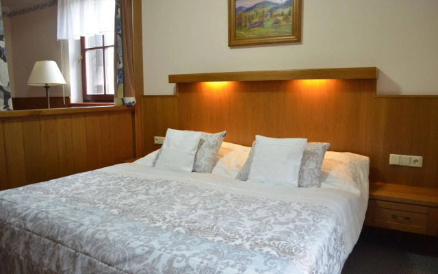 Hotel na Dolině