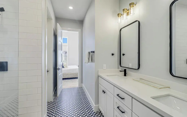 Fun Never Sets 324 DAR