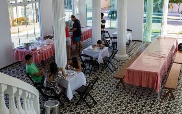 Hotel Acarau Riviera