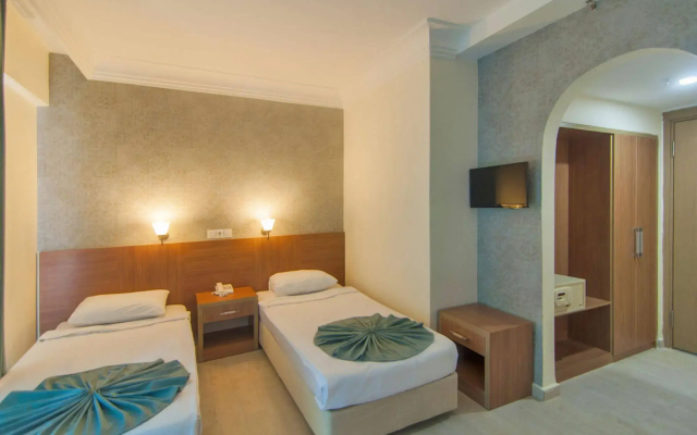 Отель Kolibri Resort