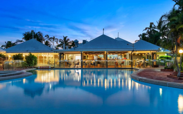 The Resort at Dolphin Heads